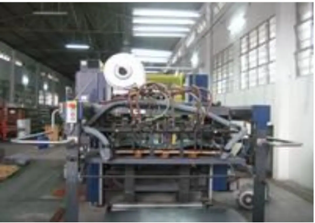 Hình 3:Thiết bị hàn thân lon  3.3.2 Qui trình vận hành 