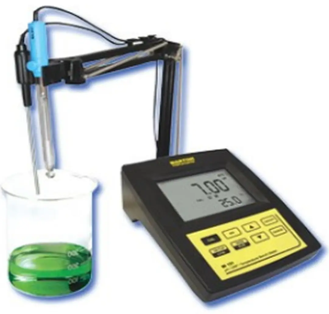 Hình 6.1. Máy đo pH